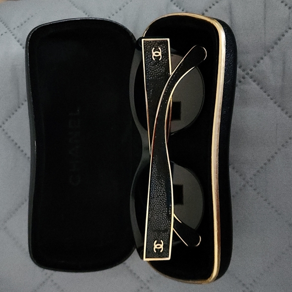Authentic CHANEL Retro Sunglasses - Picture 13 of 16